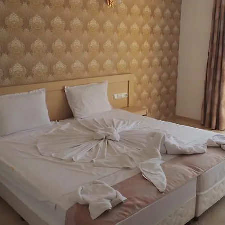 Family Orios ホテル 3*