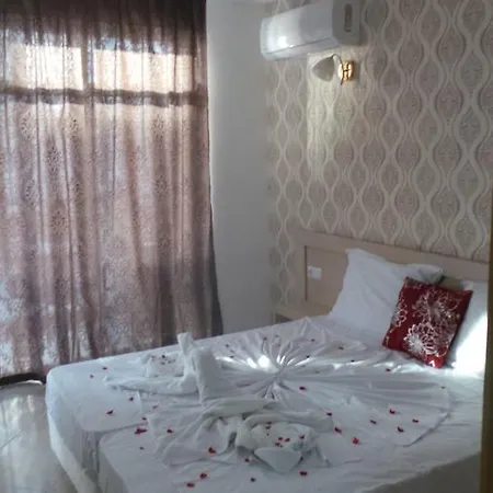 Family Orios ホテル プリモルスコ