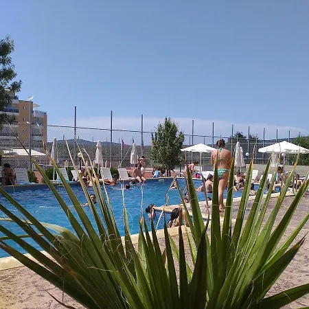 ホテル Family Orios プリモルスコ