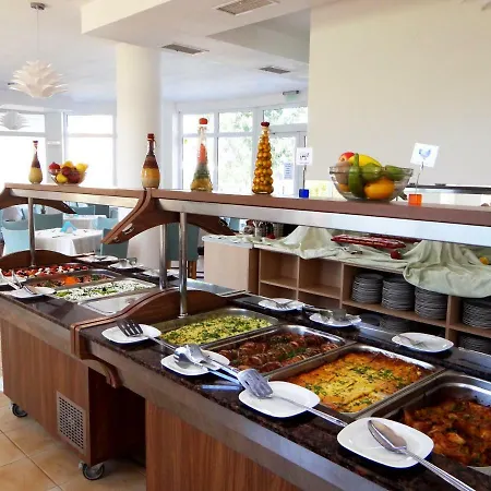 ホテル Family Orios 3*