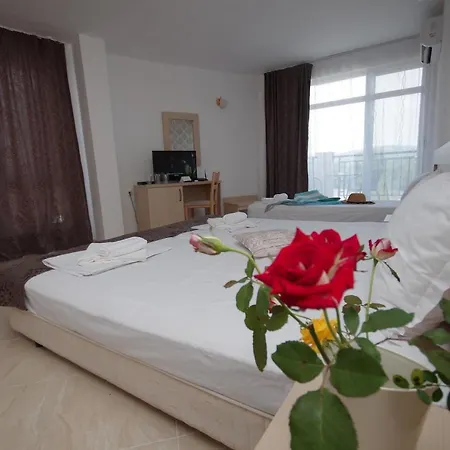 ホテル Family Orios プリモルスコ