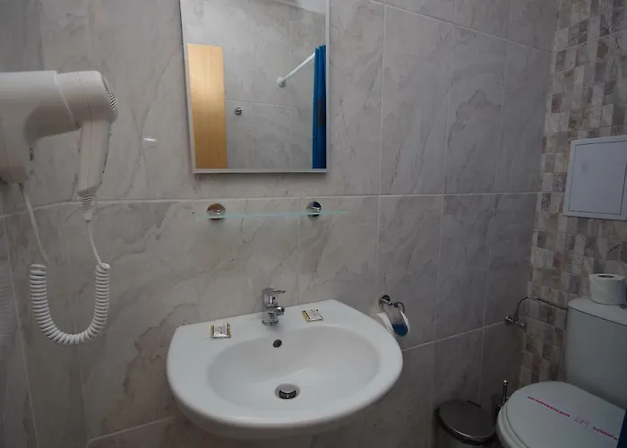 Family Orios 酒店 3*