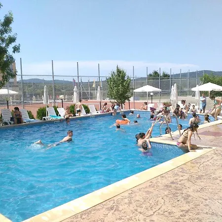 酒店 Family Orios 3*