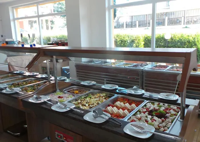 Hotel Family Orios 3*